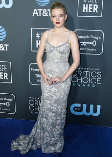 Julia Garner At 2019 Critics Choice Awards