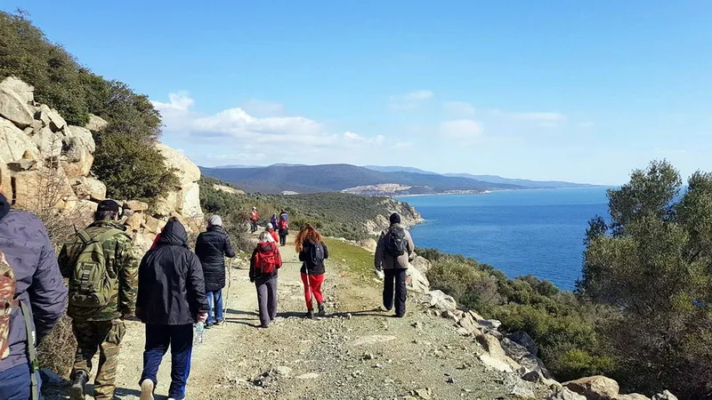 Πεζοπορική διαδρομή του Δρομέα Θράκης στην περιοχή της Μαρώνειας - Πετρωτών