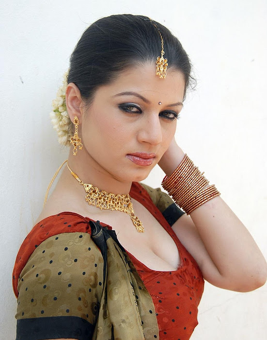 charu arora hot photoshoot