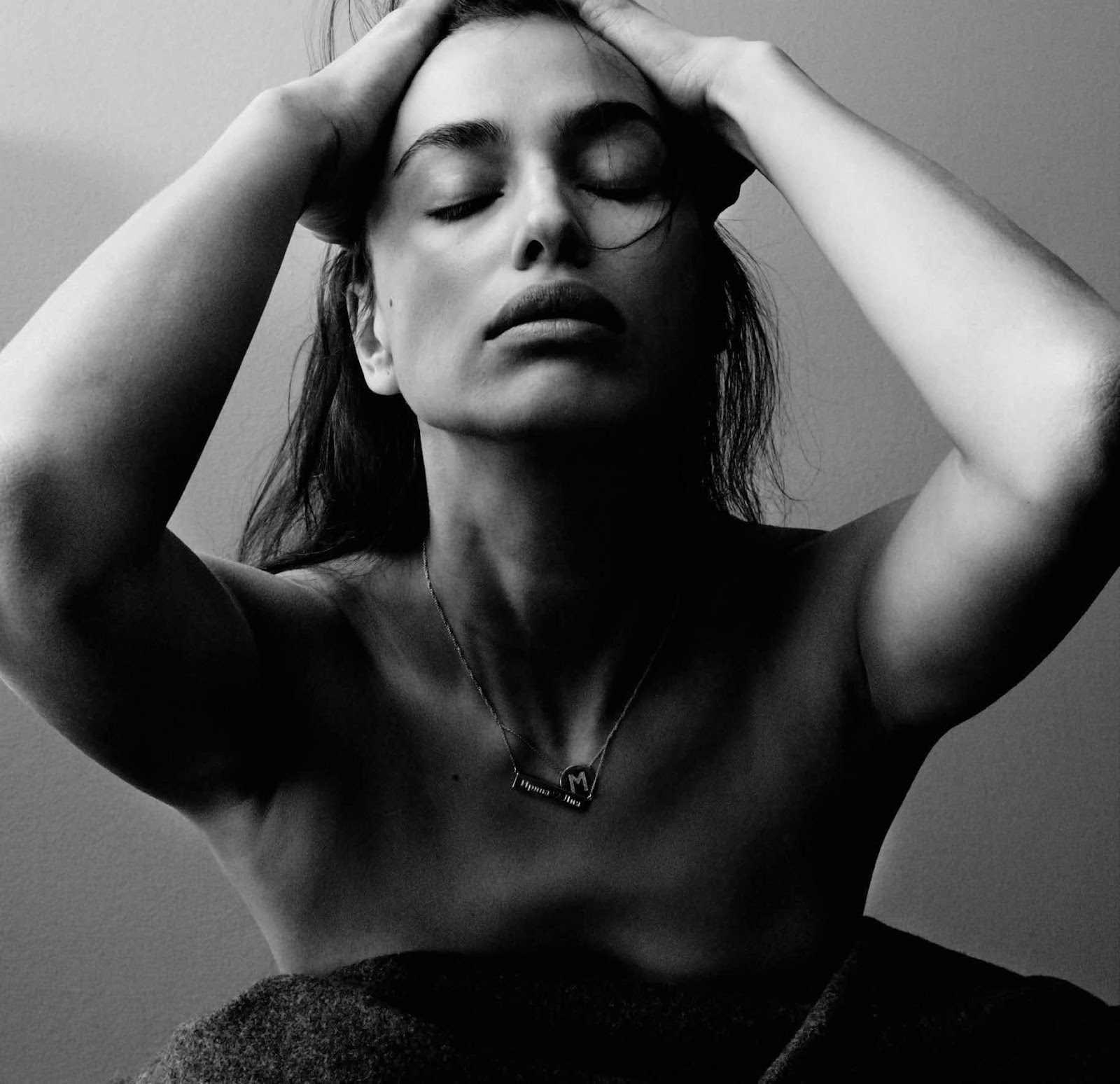 Irina Shayk sexiest vogue magazine model