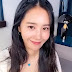 SNSD Yuri greets fans through her Instagram and Youtube Live