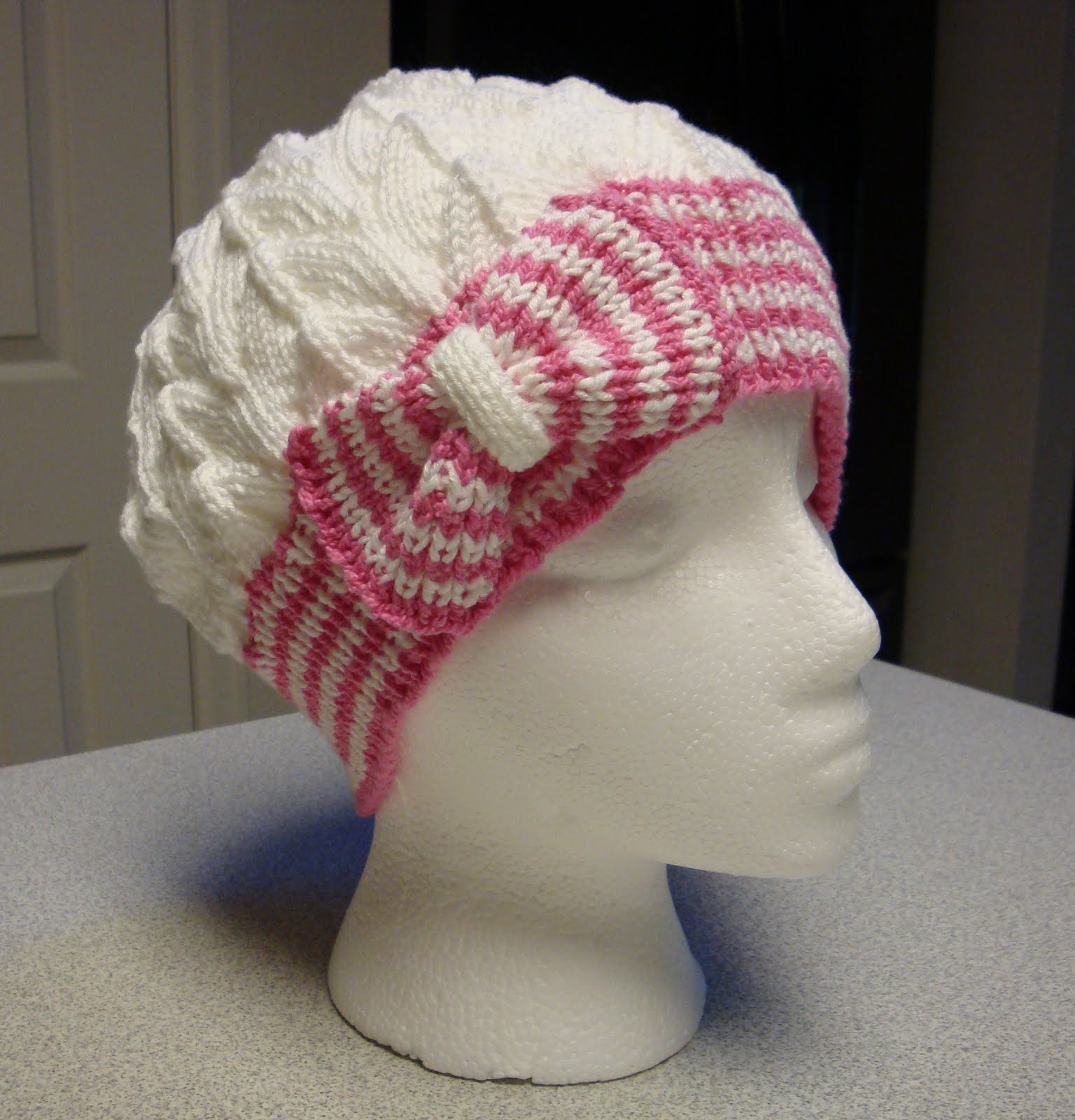 JUST SO CLOCHE/CHEMO HAT - KNITTING PATTERNS AND CROCHET PATTERNS