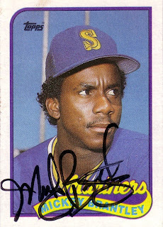 Mickey Brantley autographed 1990 Seattle Mariners card