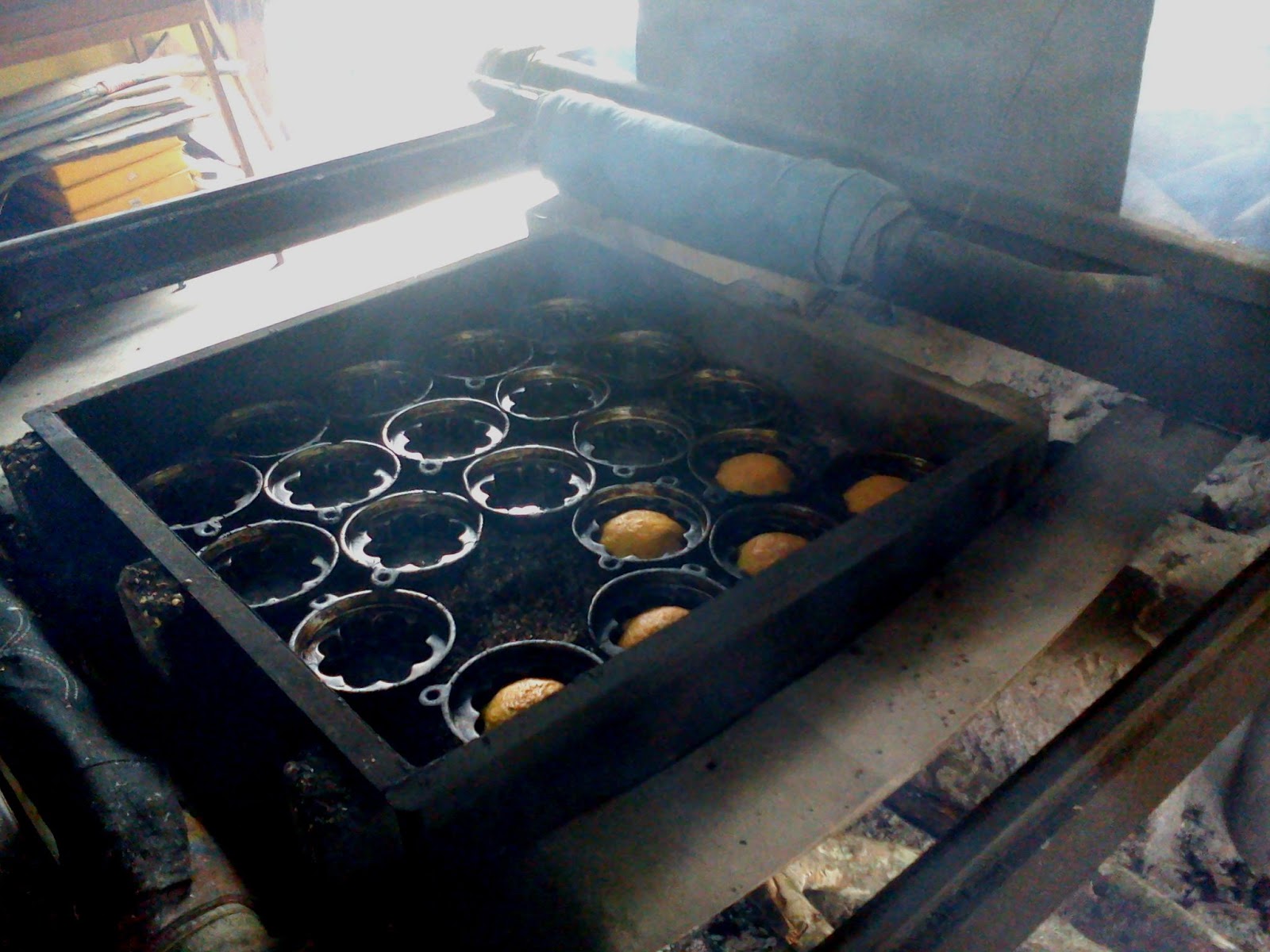 ASRULBURN: KUIH BAKAR MELAKA