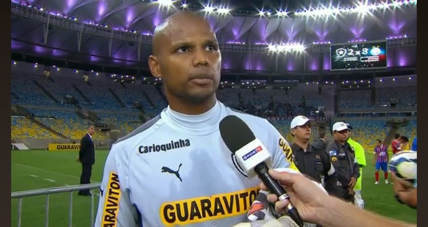 http://globotv.globo.com/sportv/futebol-nacional/v/jefferson-sobre-as-tres-expulsoes-botafogo-foi-roubado/3636975/