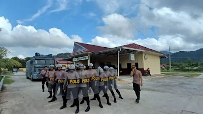 Polres Tapteng Tingkatkan Latihan Dalmas, Siap Amankan Pemilu Serentak 2024