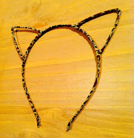 https://winnieswishauction.blogspot.com/2016/06/item-9-leopard-print-cat-ear-headband.html