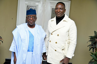 Billionaire Prophet Jeremiah Fufeyin trends on social media as he met with former Nassarawa State Governor and Senator Dr Umaru Tanko Al-Makura behind closed doors