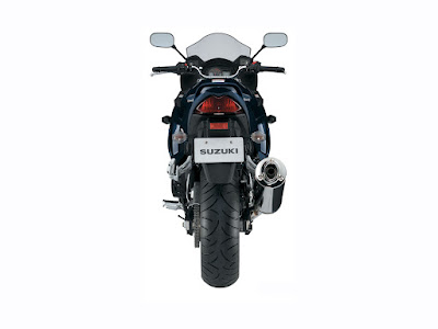 Suzuki_GSX1250FA_2011_1600x1200_rear