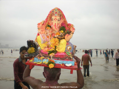 Ganpati Visharajan Darshan Girgaum Chaupati  Dt. 11-09-2011