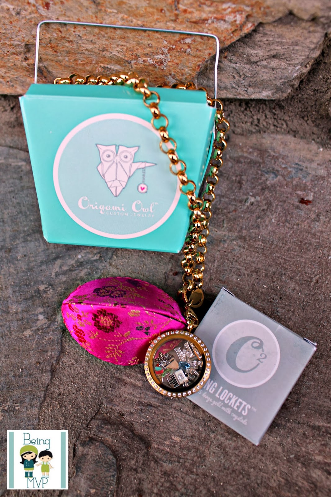 Being Mvp Christmas Wishes Blog Hop Origami Owl Giveaway