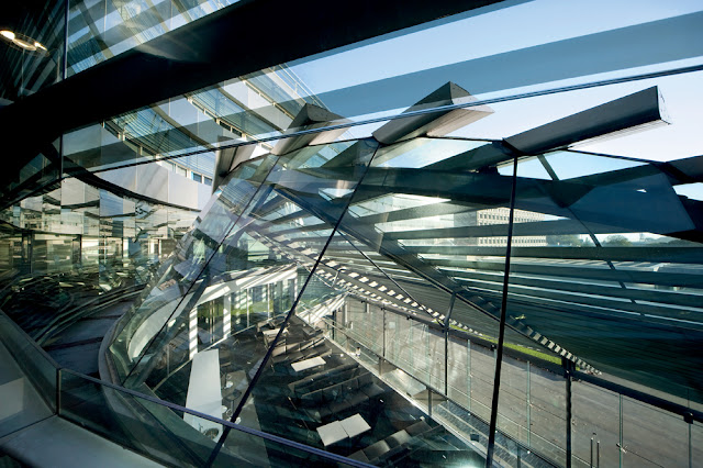 Glass facade above the lobby 