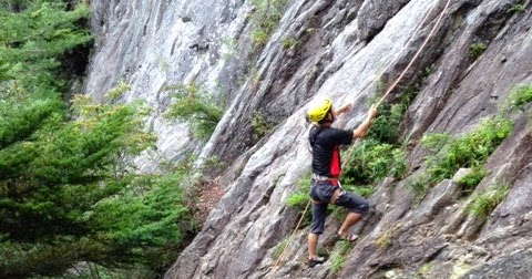 ▽☆希少 谷川岳の岩場 山学同志会 四季書館 昭和五十一