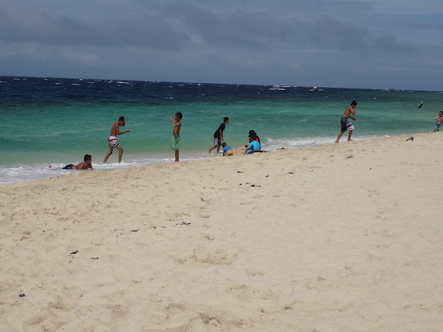 moalboal white beach philippines