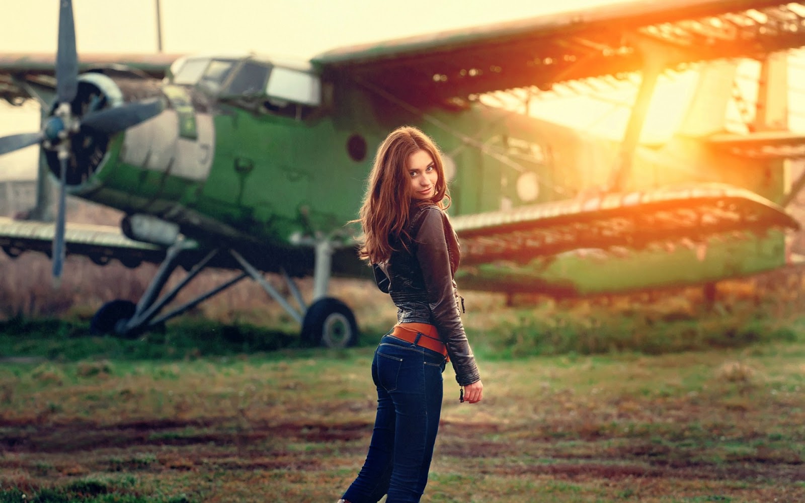 Sexy Girls in Jeans 