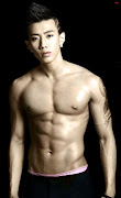 . dia kan? then i tengok JAY PARK. wuihh lg satu ni haa. amboii badan dia. (jay park )