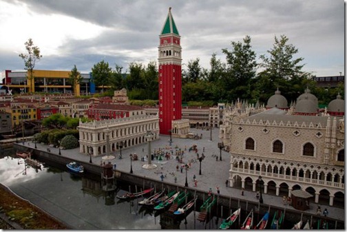 the_craziest_lego_model_is_in_germanys_legoland_640_24