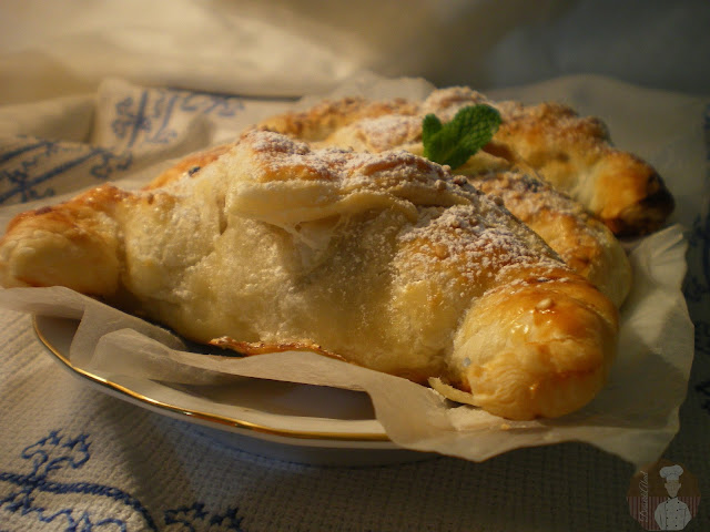 Croissants de pollo