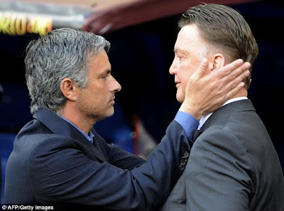 Manchester-united-sack-manager-louis-van-gaal