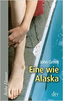 http://www.amazon.de/Eine-wie-Alaska-Reihe-Hanser/dp/3423624035/ref=sr_1_1?s=books&ie=UTF8&qid=1441357722&sr=1-1&keywords=eine+wie+alaska