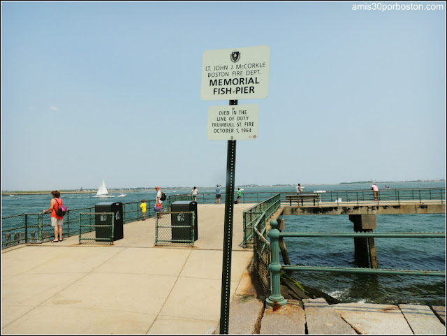 Memorial Fish-Pier