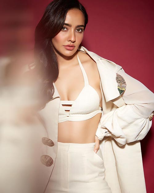 Neha Sharma cleavage pantsuit bollywood actress