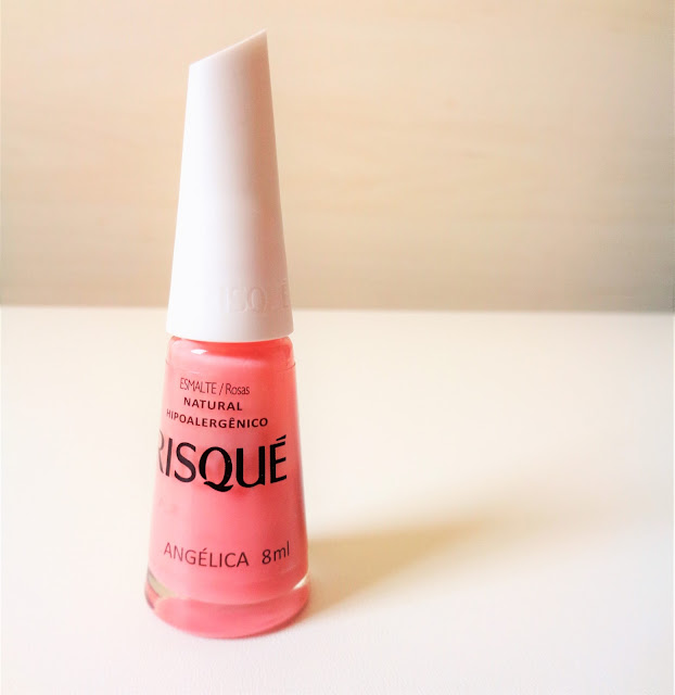 Esmalte Angélica, Risqué