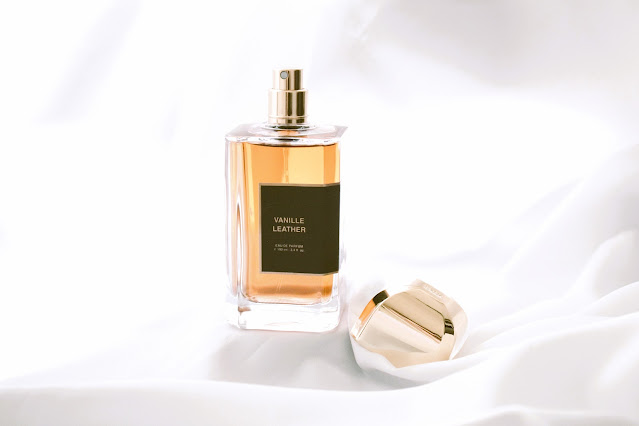 Laissez-vous transporter dans un voyage olfactif envoûtant avec le parfum BDK Vanille Leather, une fragrance gourmande et sensuelle qui révèle toute la richesse de la vanille.