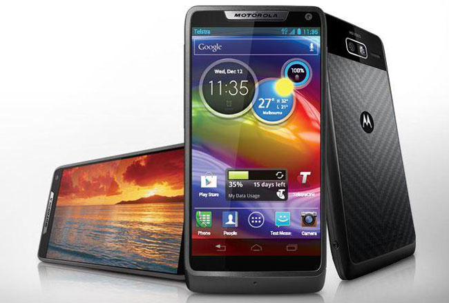 Motorola RAZR i XT890