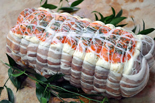   veau orloff, roti de veau orloff accompagnement, roti de veau orloff origine, temps de cuisson roti de veau orloff 1 kg, porc orloff, cuisson roti orloff tout pret, veau orloff vin, sauce pour veau orloff, roti de veau orloff bechamel