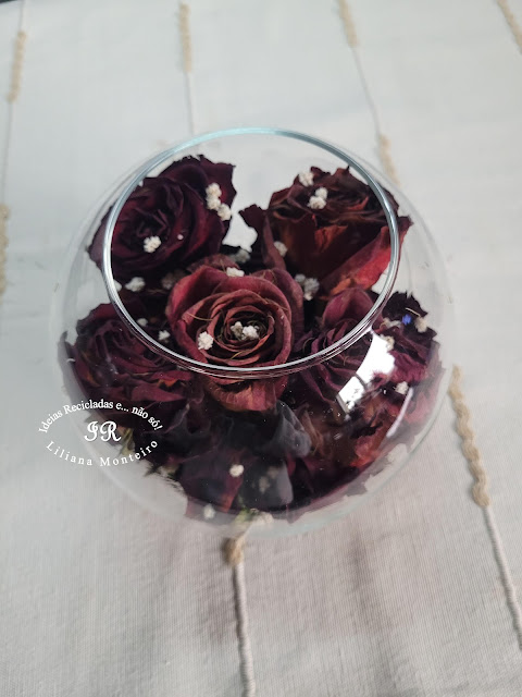 Dried Flowers Arrangement