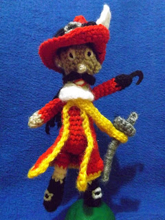 amigurumi capitan garfio