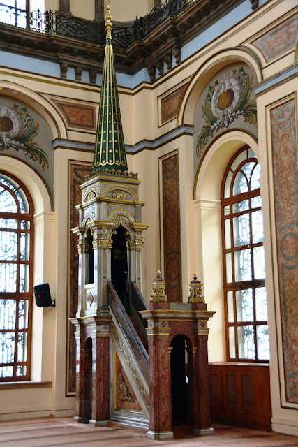 Dolmabahce Mosque Istanbul