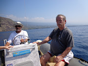 On our way to snorkeling at the Capt. Cook monument.