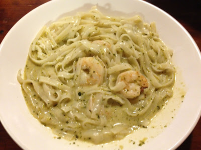 plated thai green curry