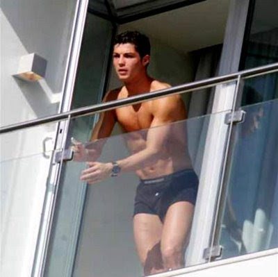 cristiano ronaldo bulge 