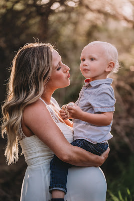 Maternity Session Ideas. Kelley family maternity photo spring session in San Diego CA by Morning Owl Fine Art Photography.