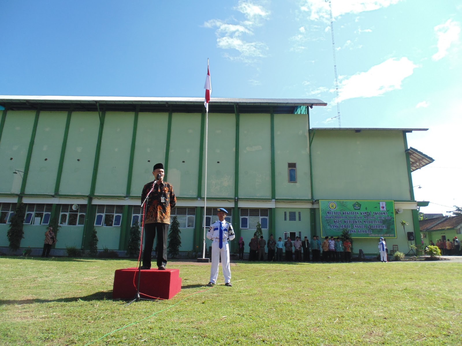 Beliau memberi apresiasi dan penghargaan yang tinggi kepada semua pihak yang terlibat dalam aksioma dan ksm hari ini Kegiatan ini bertujuan sebagai tanda