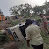 10 फीट गड्ढे में मैजिक पलटने से चालक चोटिल - Ghazipur News