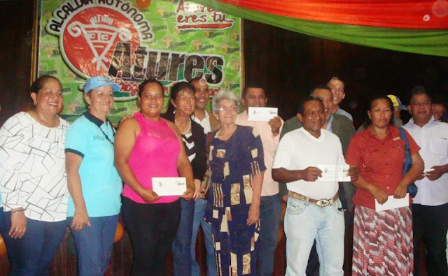 Alcaldia de Autores realizó entrega de créditos a nuevos emprendedores en Amazonas.