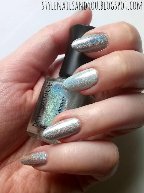 My Dance Holographic Nail Polish 004| BeautyBigBang 