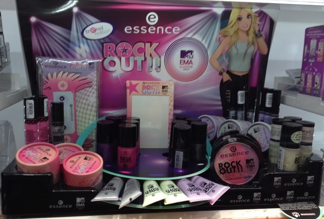Essence Rock Out!! display Essence Rock Out!! display