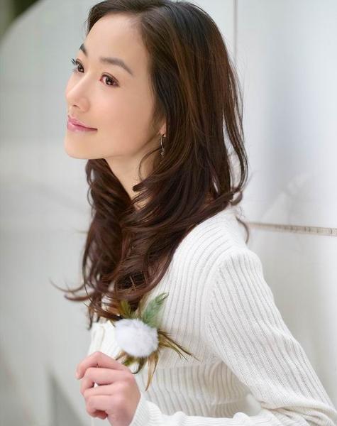 The charming smile star beauty (1).jpg