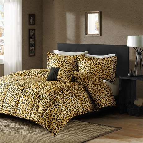 cheetah print room ideas with carpet