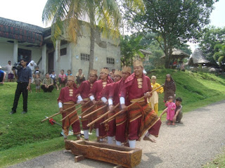 Perkembangan Bendrong Lesung