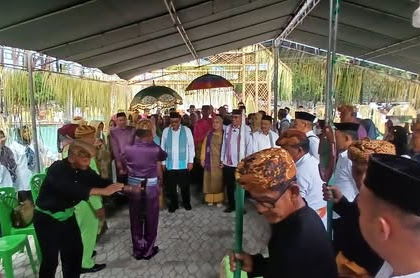 Prosesi Adat Mopotilolo Bupati & Wabup Boalemo