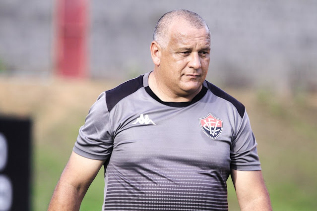 Agnaldo Liz novo treinador do Altos