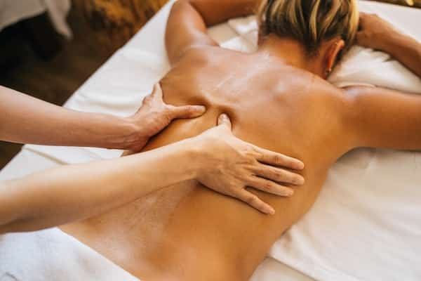 Asian Massage - 5 Best Ways To De-stress!