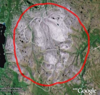 Amazing Picture of Santa on Google Earth