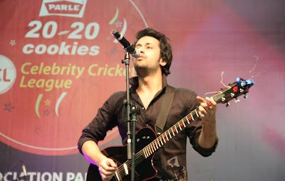 Atif Aslam2Atif Aslam(The voice of Hearts) Live In CCL 2012
